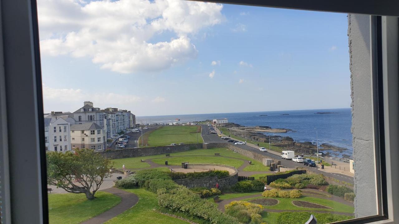 Apt3, No 2 Antrim Gardens, Portrush With Seaview Екстер'єр фото